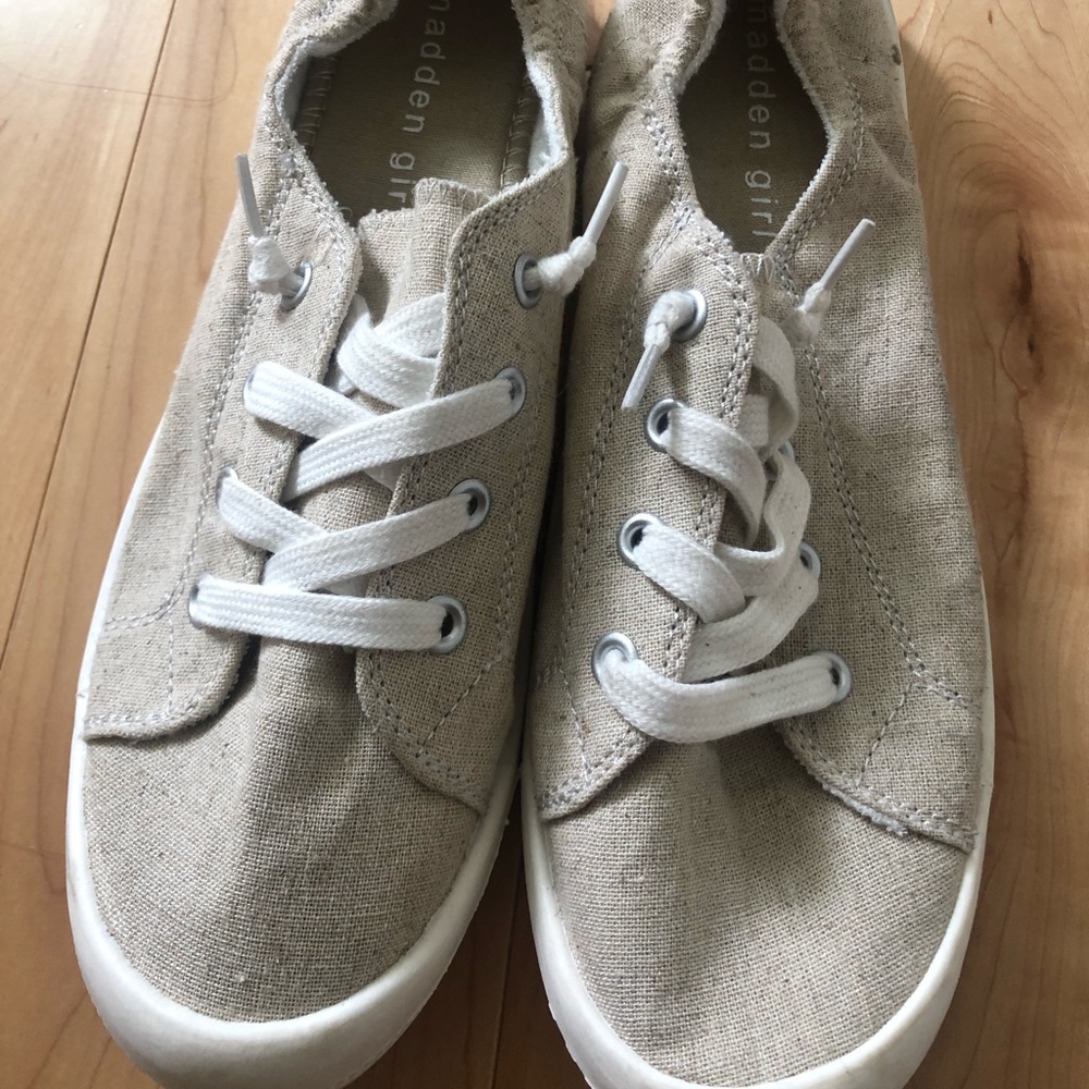 Slide on sneakers